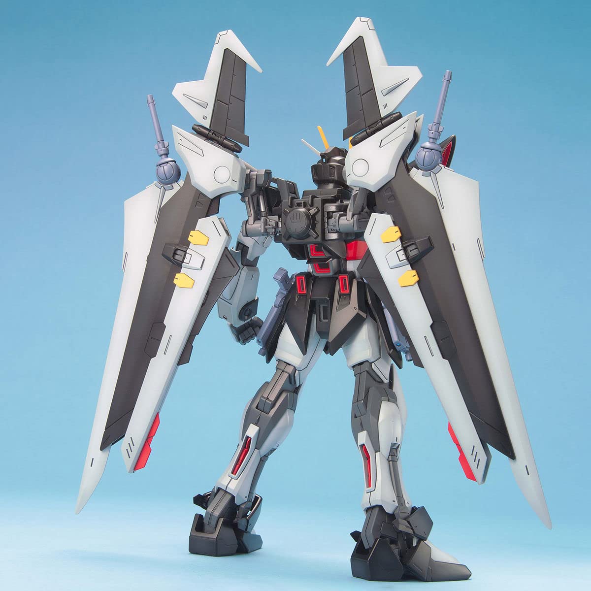 Gundam - MG 1/100 Strike Noir Gundam - Gunpla