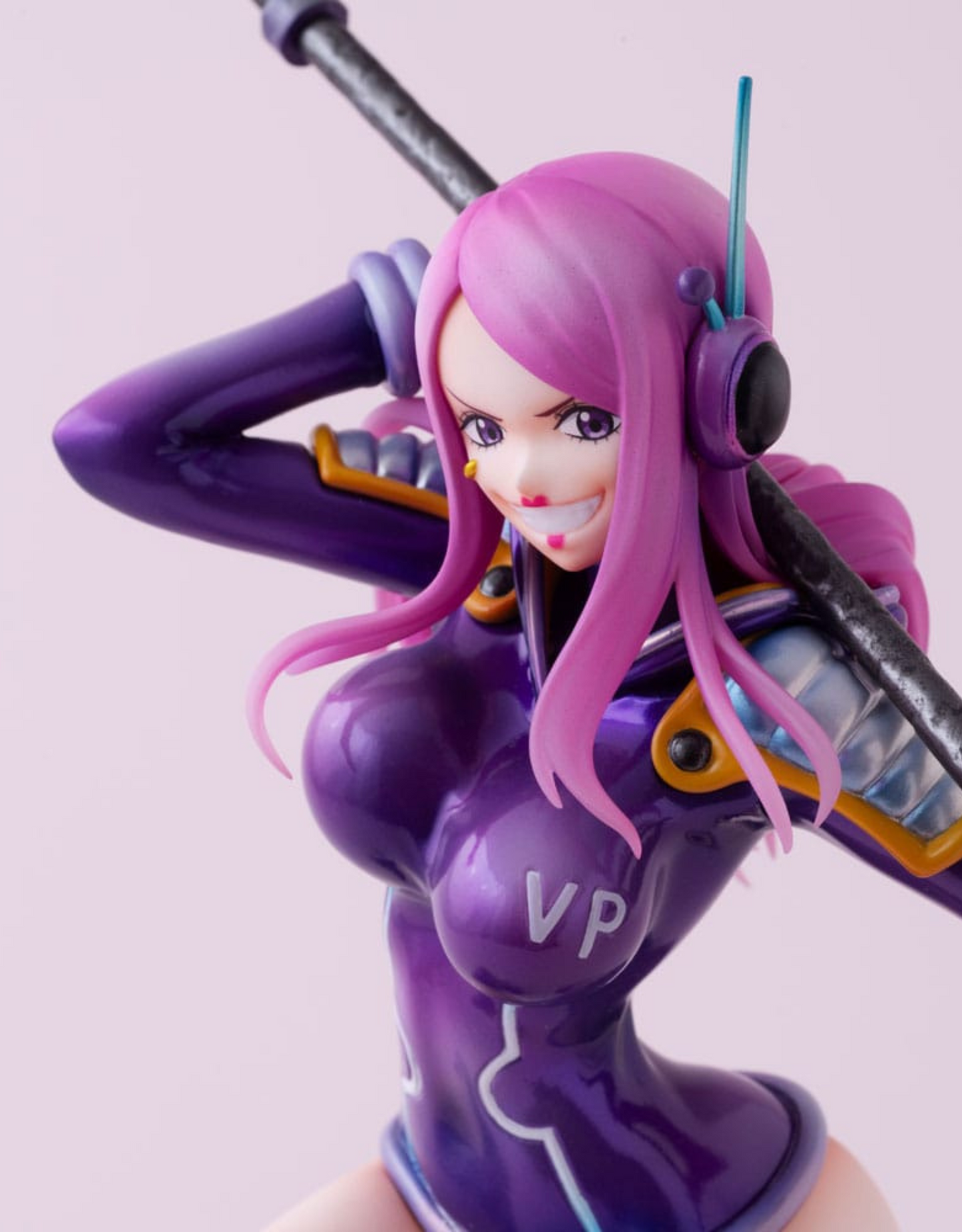 112025 - One Piece - Jewelry Bonney - Statuette Megahouse