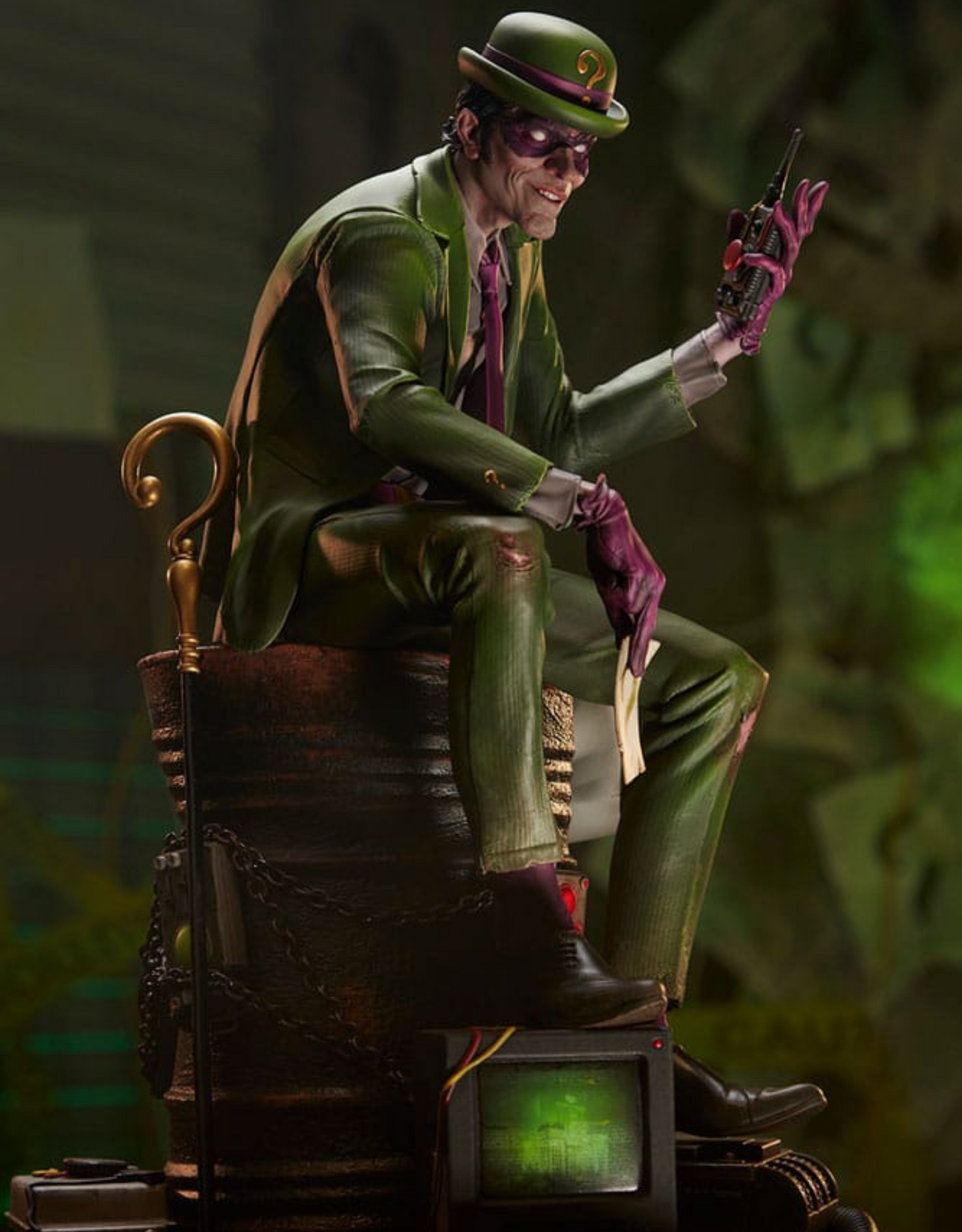 112025 - DC Comics - Riddler - Statuette Sideshow