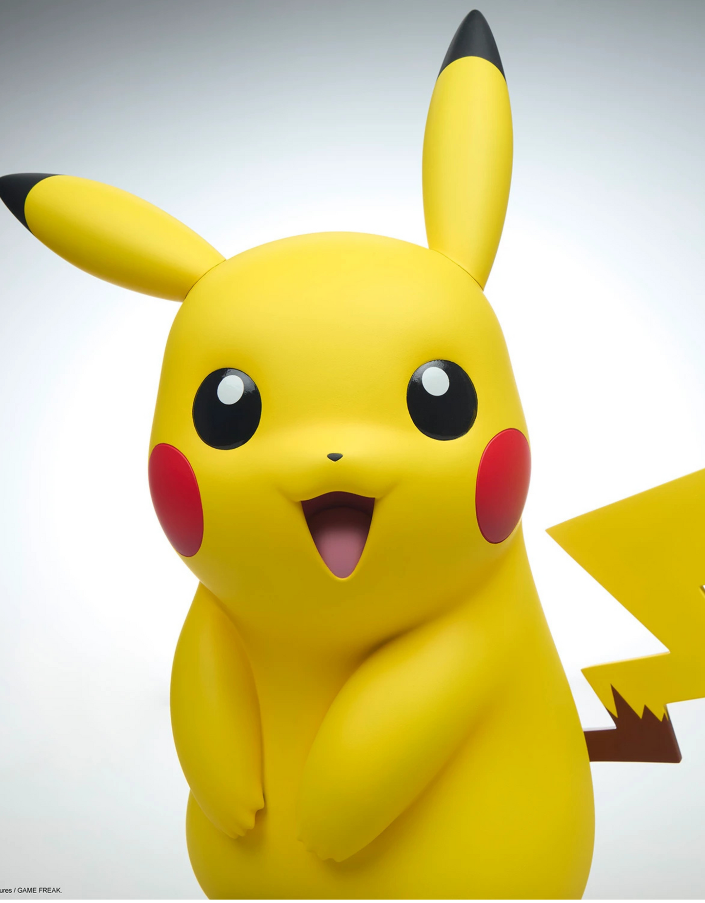 022026 - Pokémon - Pikachu (Life-Size) - Statuette Sideshow