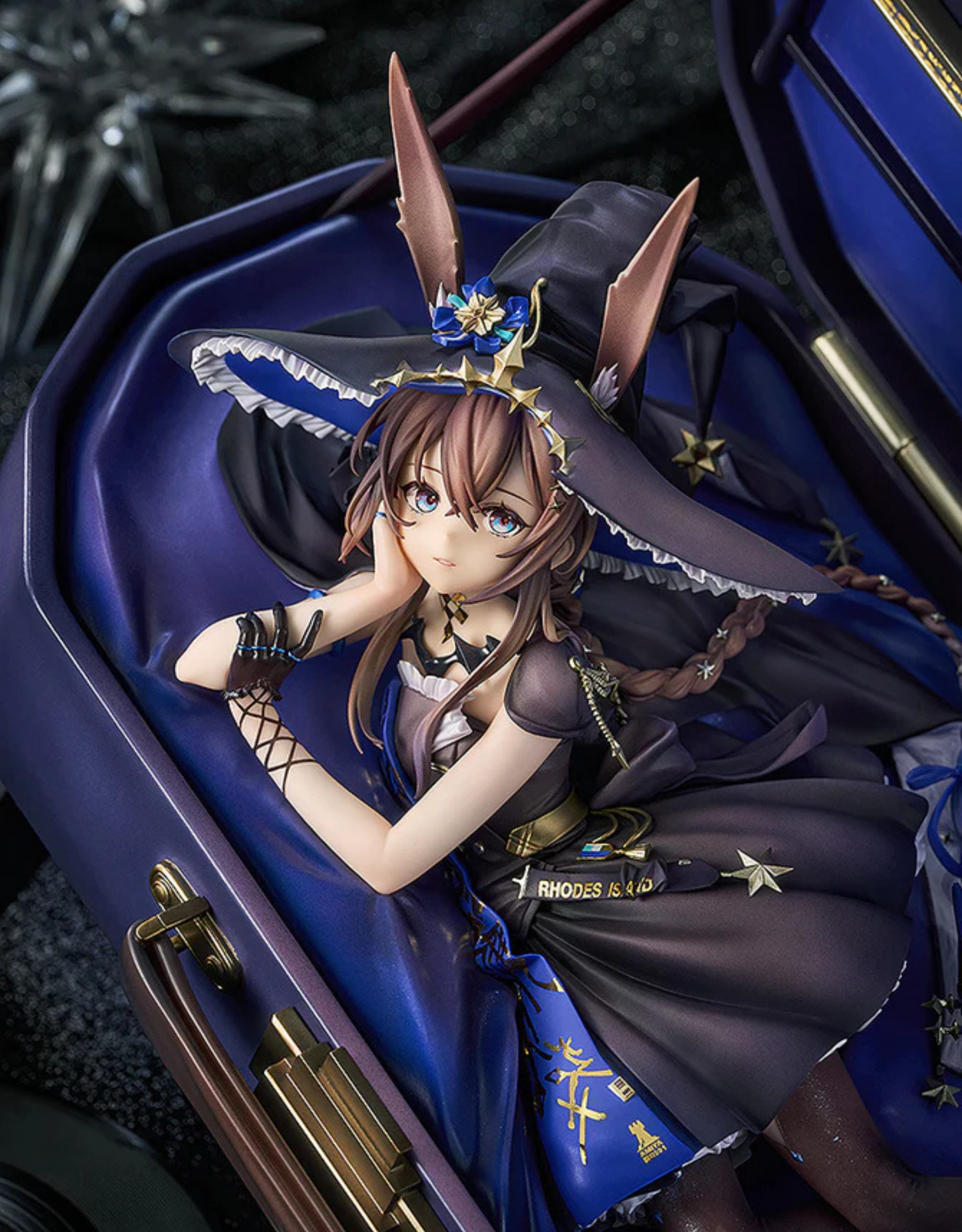 042026 - Arknights - Amiya (Solo Around The World Ver.) - Statuette Good Smile Company