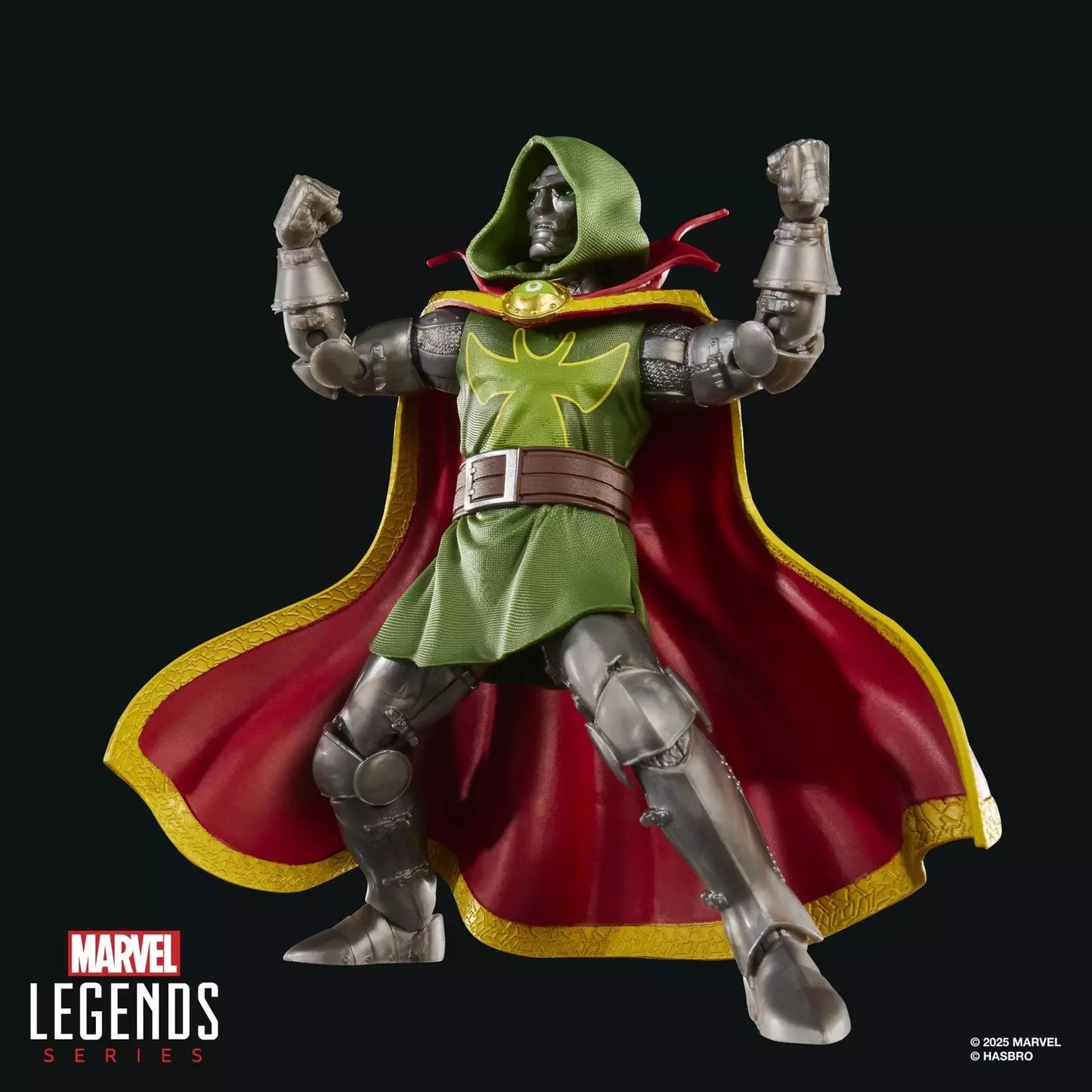 122025 - Emperor Doom - Figurine Articulée Hasbro