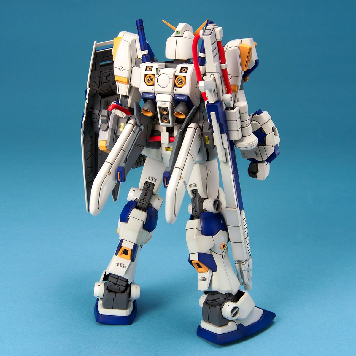 Gundam - MG 1/100 RX-78-4 Gundam - Gunpla
