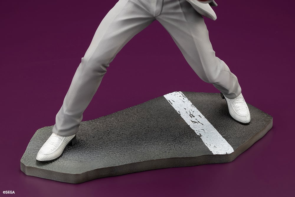 122025 - Yakuza:Like a Dragon - Kazuma Kiryu - Statuette Kotobukiya