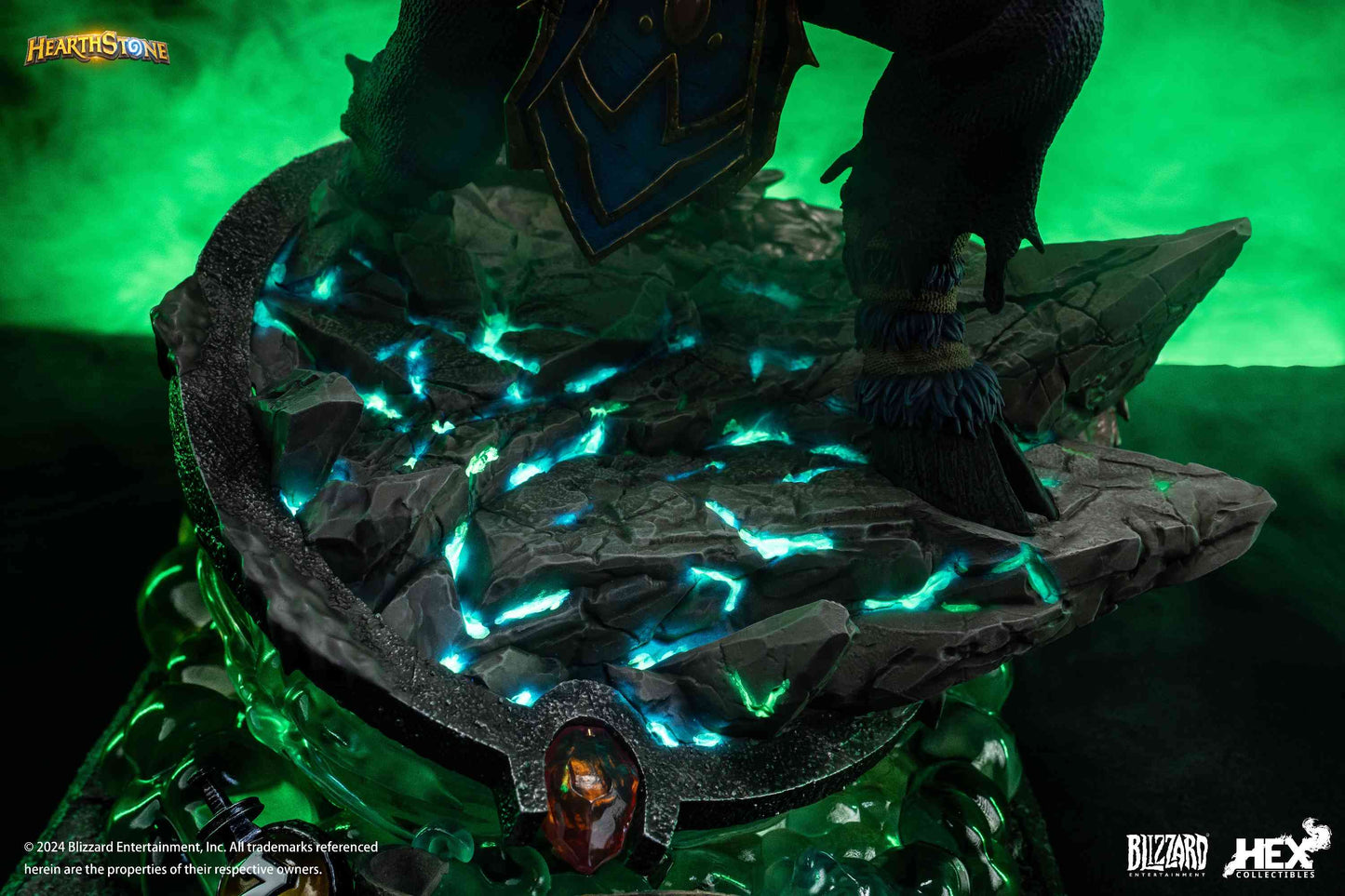 082025 - Hearthstone - Illidan Stormrage - Statuette Hex Collectible