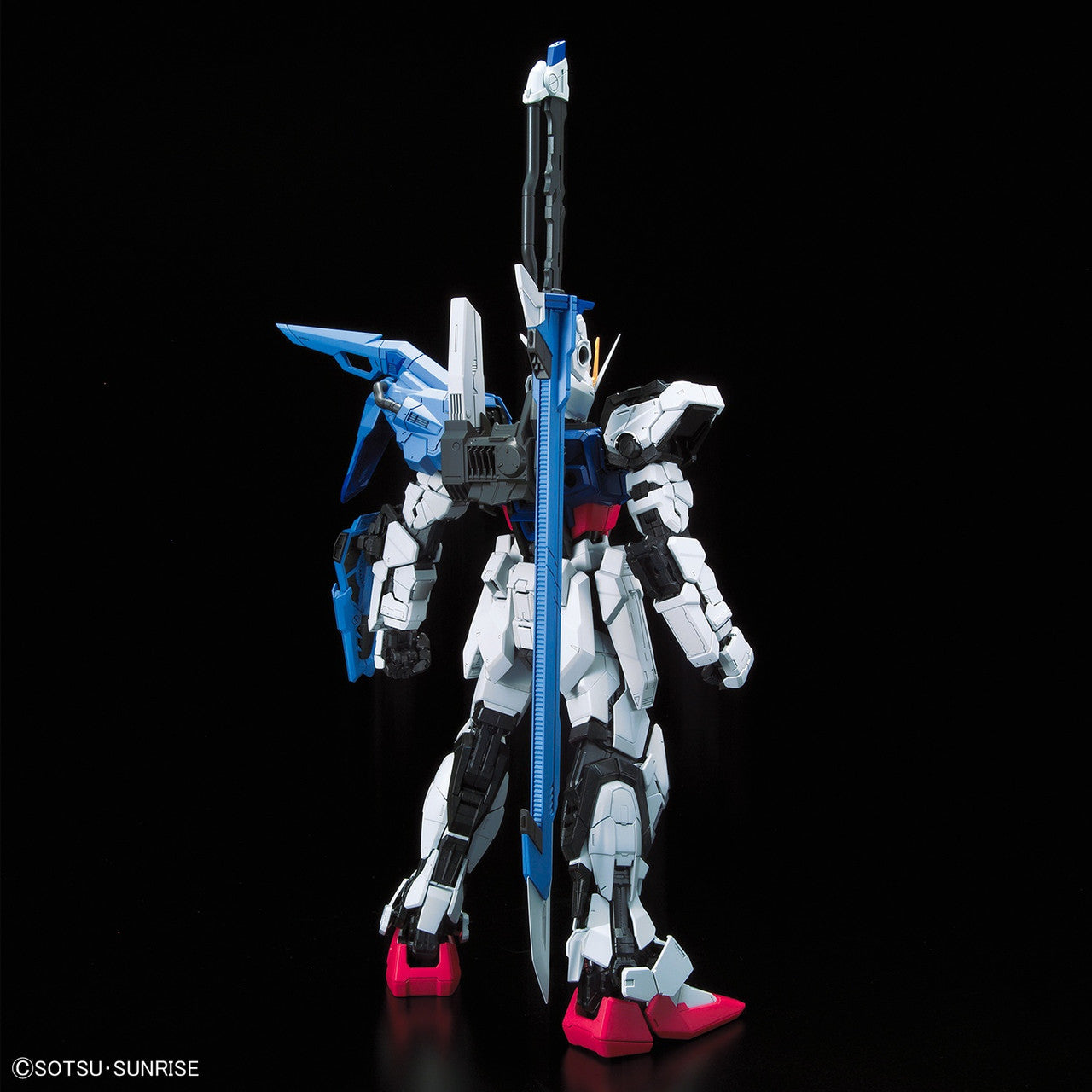 Gundam - PG 1/60 GAT-X105+AQM/E-YM1 Perfect Strike Gundam - Gunpla