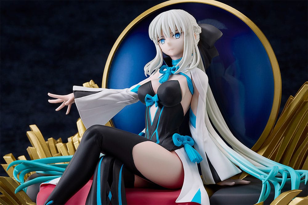 042026 - Fate/Grand Order - Berserker/Morgan sur Trône - Statuette Aniplex