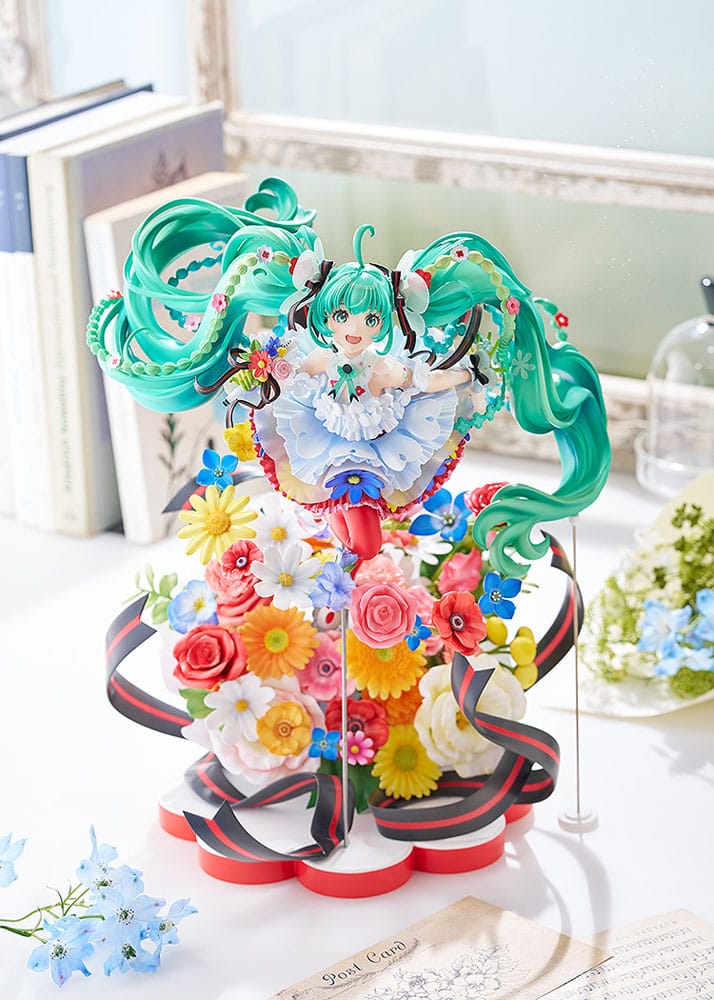 032027 - Hatsune Miku (Japan Live Tour 2025 Blooming) - Statuette Good Smile Company