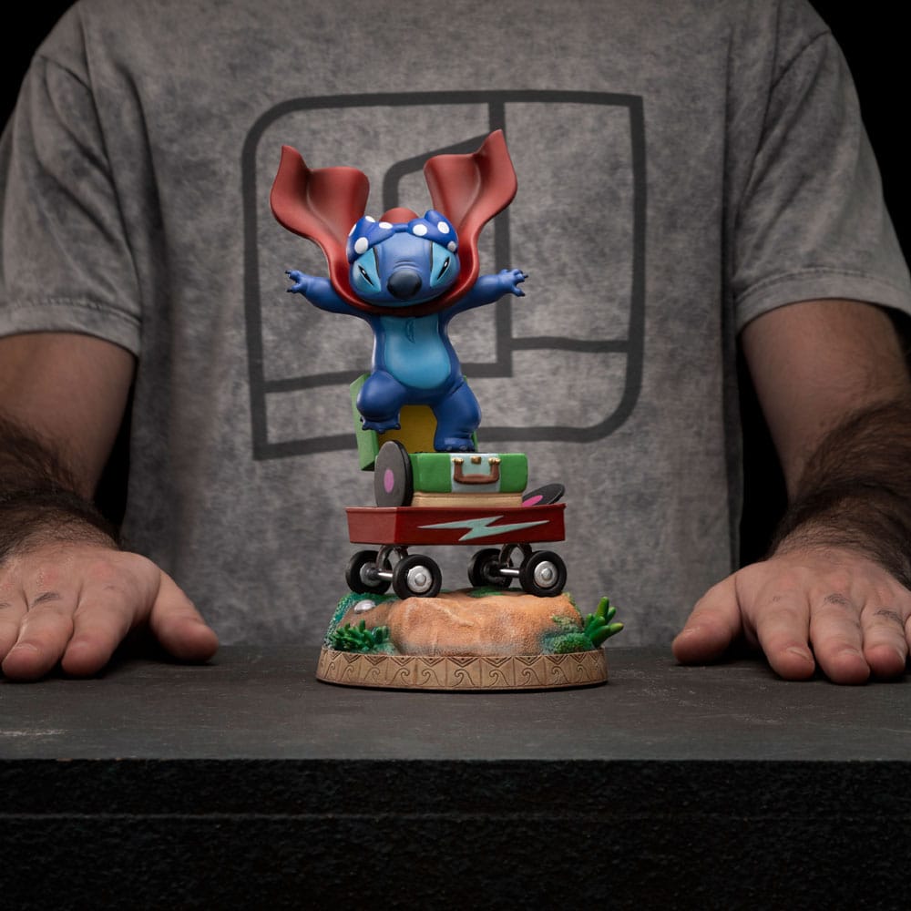 102025 - Lilo & Stitch - Stitch Laundry - Statuette Iron Studio