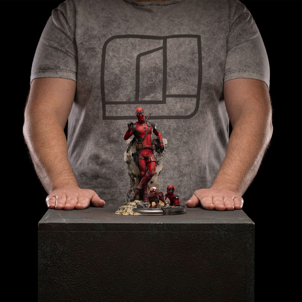 102025 - Deadpool 3 - Deadpool avec Dogpool - Statuette Iron Studio