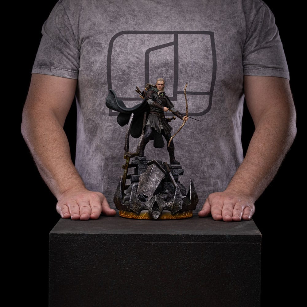 112025 - Le Seigneur des Anneaux - Legolas Unleashed - Statuette Iron Studio 1/10