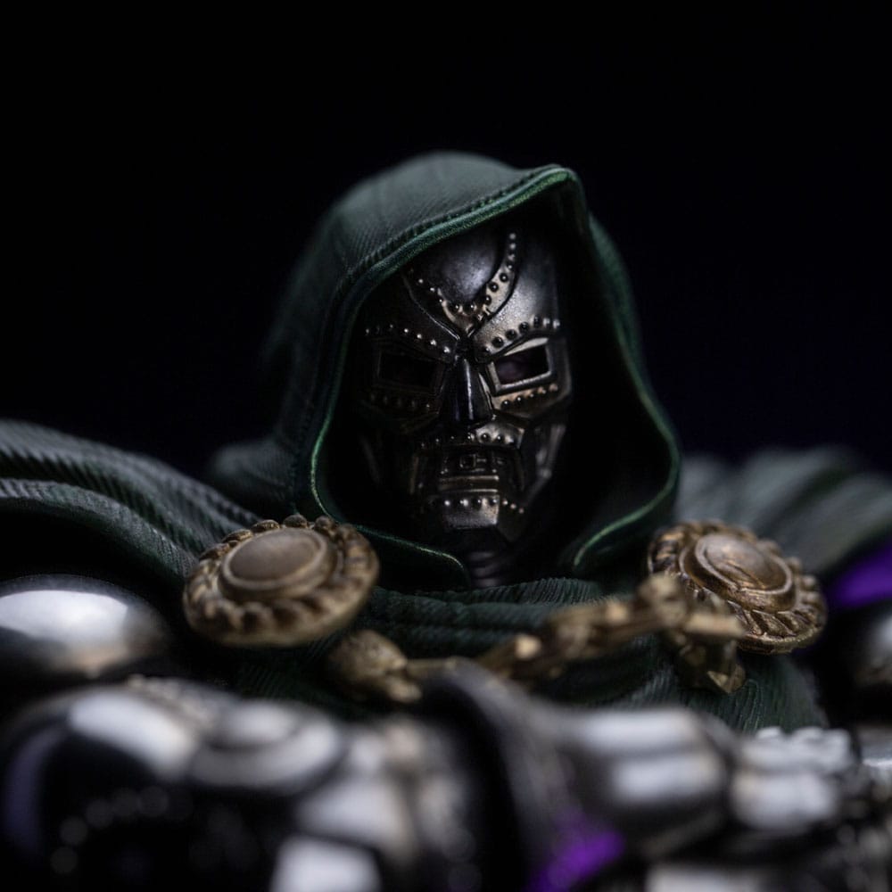 122025 - The Infinity Gauntlet Marvel Legends Diorama statuette 1/10 Art Scale Infinity Doctor Doom Deluxe Edition