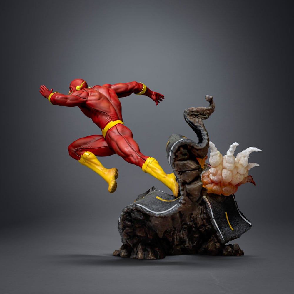 022026 - DC Comics - Flash - Statuette Iron Studio