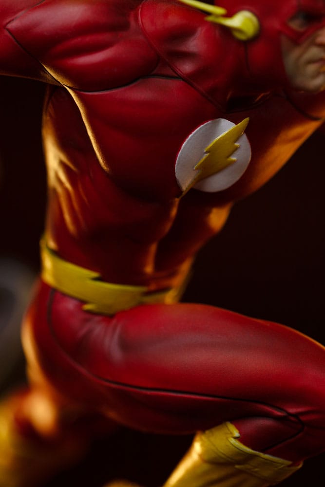 022026 - DC Comics - Flash - Statuette Iron Studio