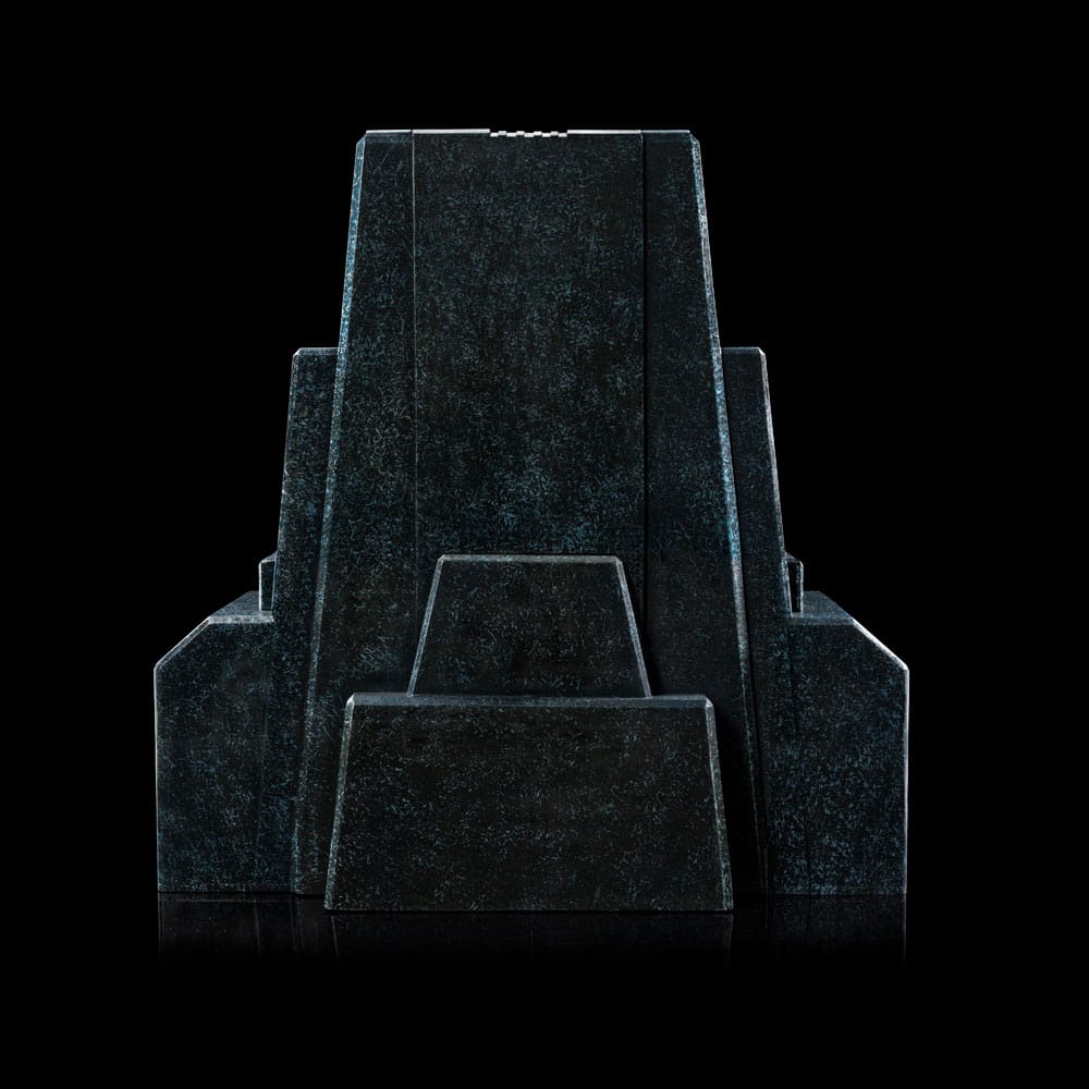 052026 - Star Wars - Darth Vader on Throne - Statuette Iron Studio