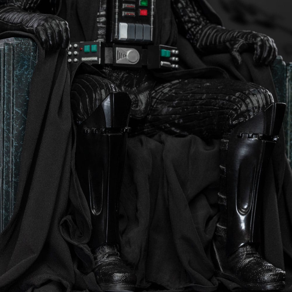 052026 - Star Wars - Darth Vader on Throne - Statuette Iron Studio