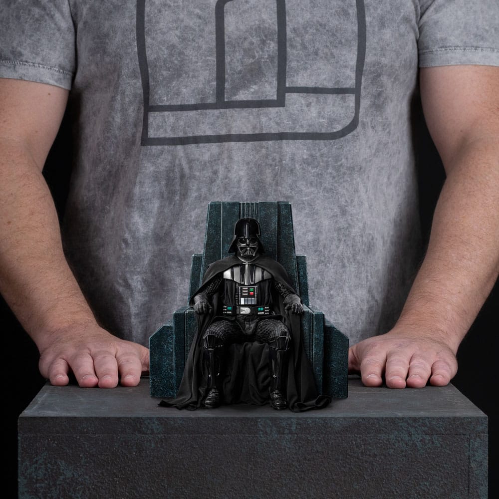 052026 - Star Wars - Darth Vader on Throne - Statuette Iron Studio
