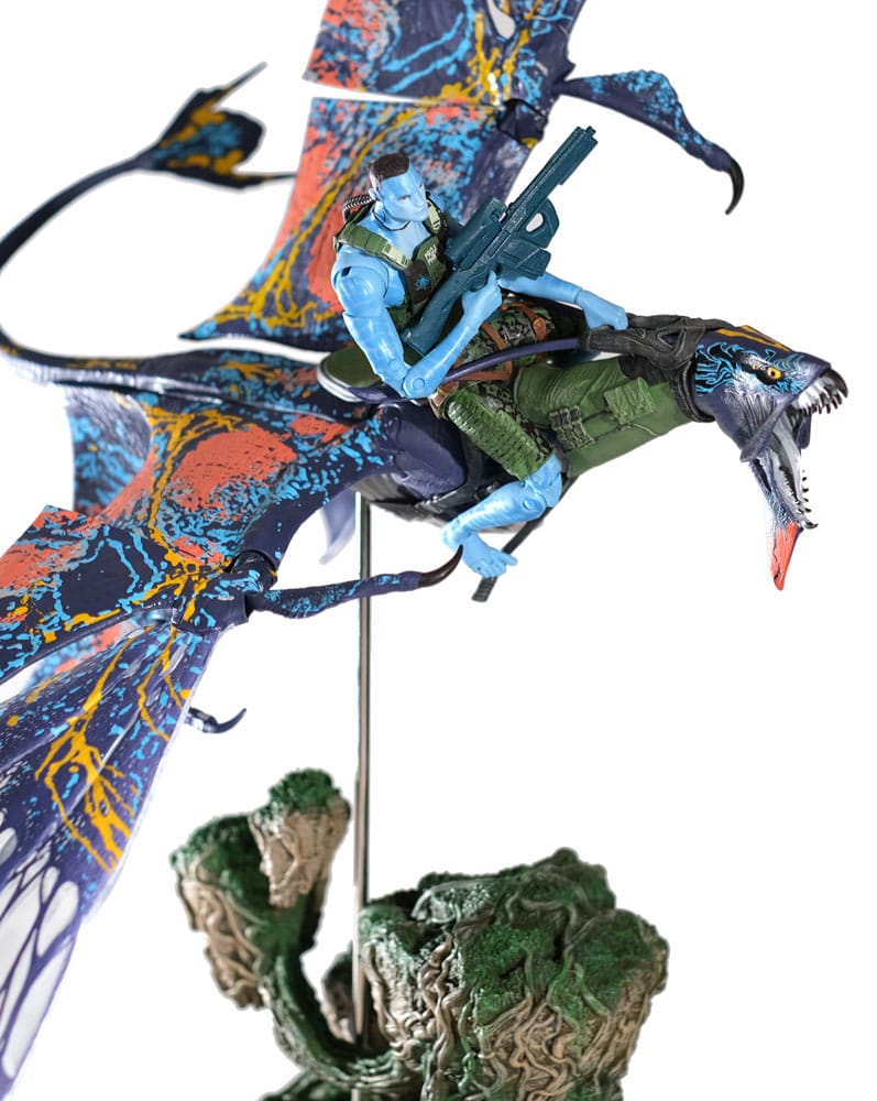 112025 - Avatar: La Voie de l'eau - Recom Quaritch & RDA Banshee (Gold Label) - Figurine Articulée