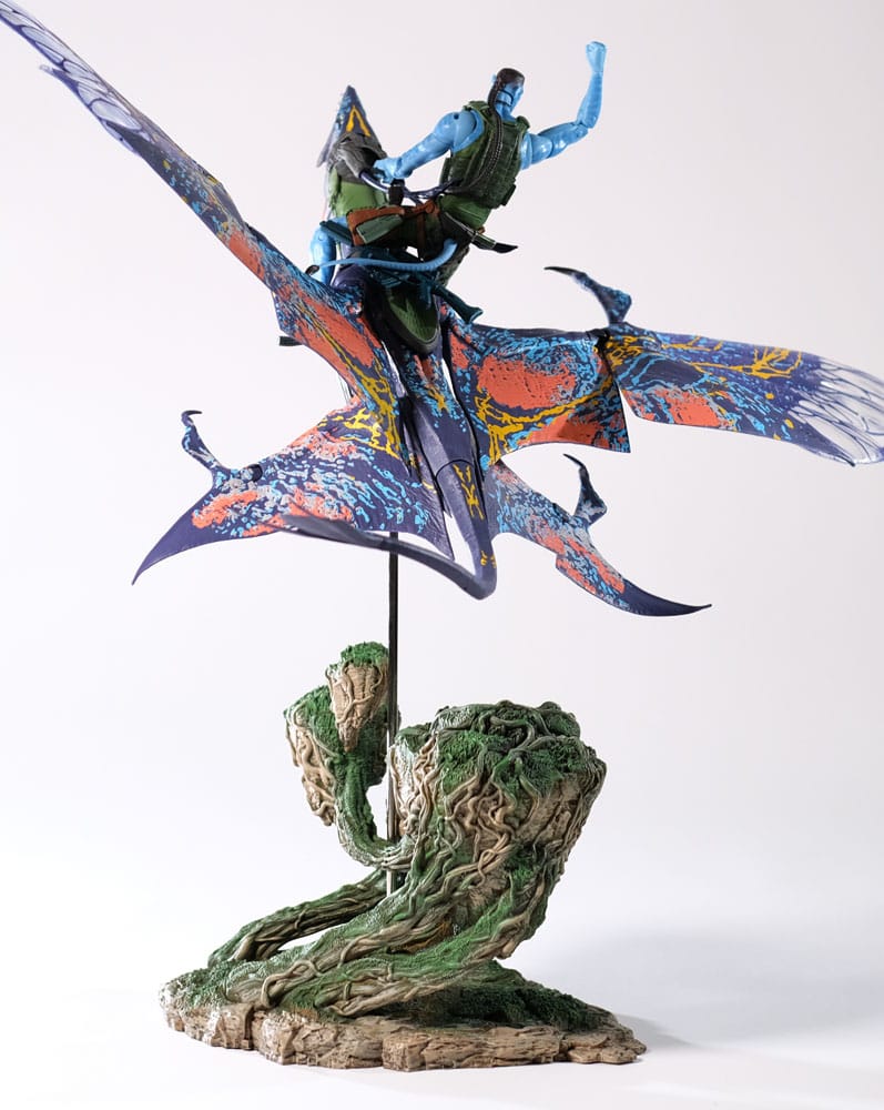 112025 - Avatar: La Voie de l'eau - Recom Quaritch & RDA Banshee (Gold Label) - Figurine Articulée