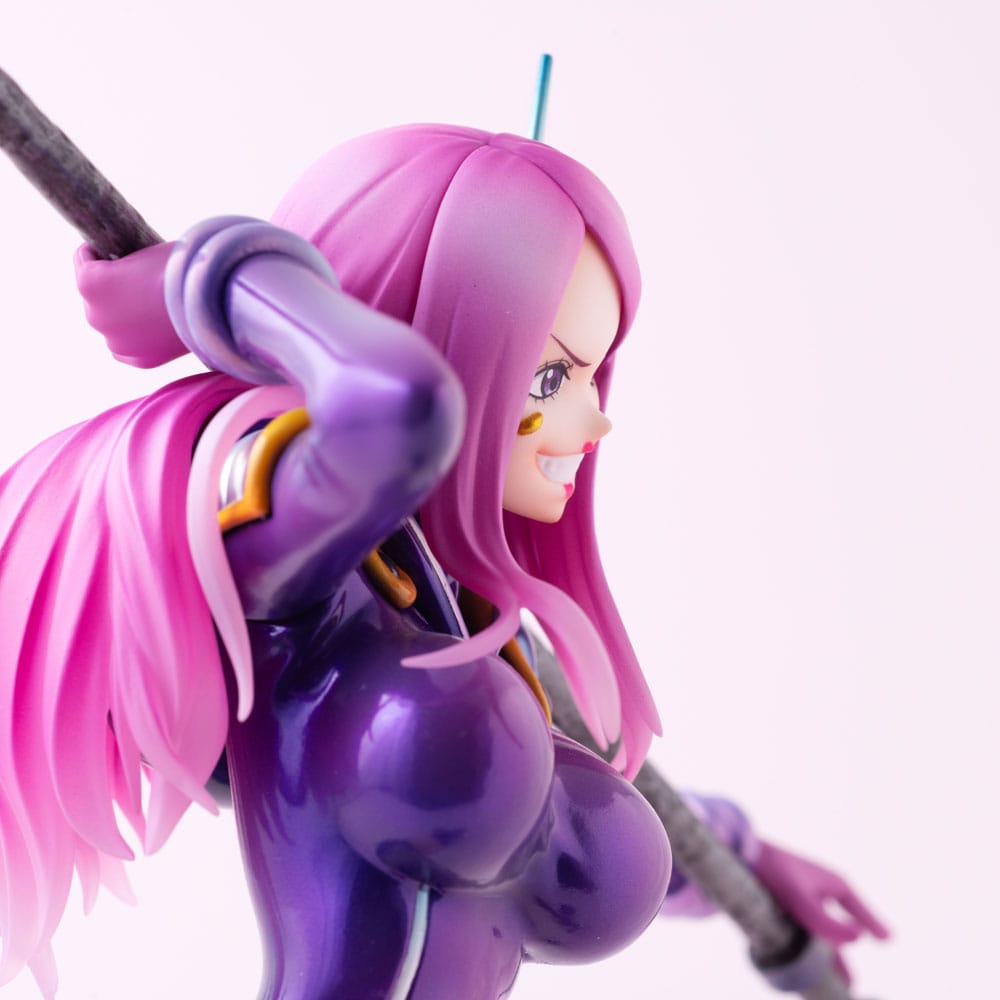 112025 - One Piece - Jewelry Bonney - Statuette Megahouse