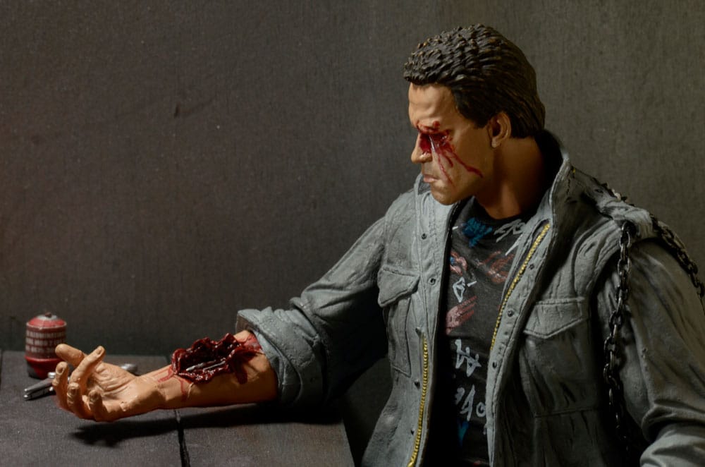 042026 - Terminator - T-800 (Tech Noir) - Figurine Articulée Neca