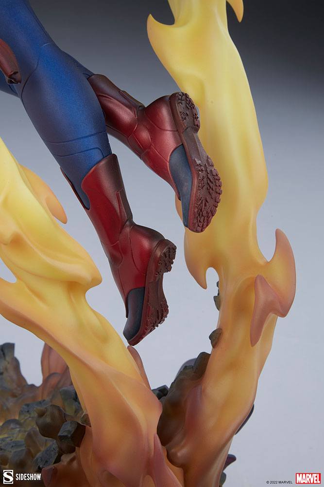122025 - Marvel - Captain Marvel - Statuette Sideshow