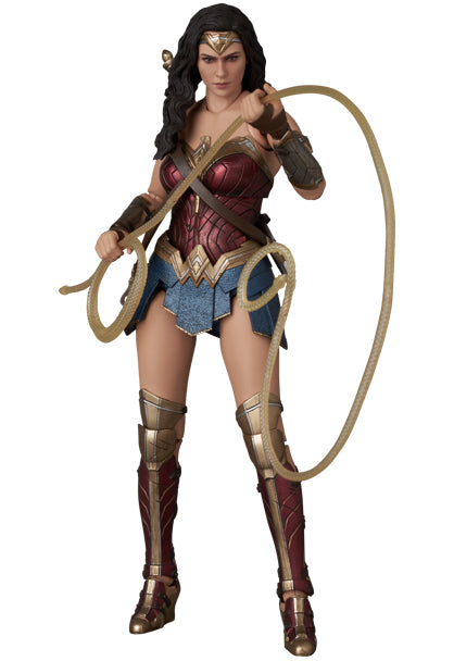 122026 - Wonder Woman - Wonder Woman Justice League Ver. - Figurine Articulée Medicom Toys
