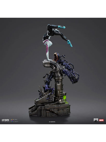 122025 - Marvel Comics - Ghost Spider - Statuette Diorama Iron Studio