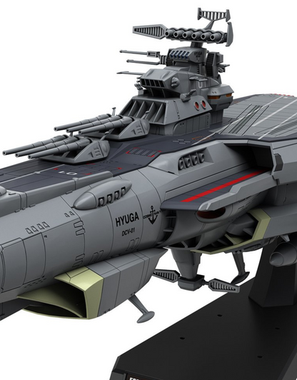 Yamato - 1/1000 EFCF Hyuga Class Battlecarrier DCV-01 Hyuga - Maquette