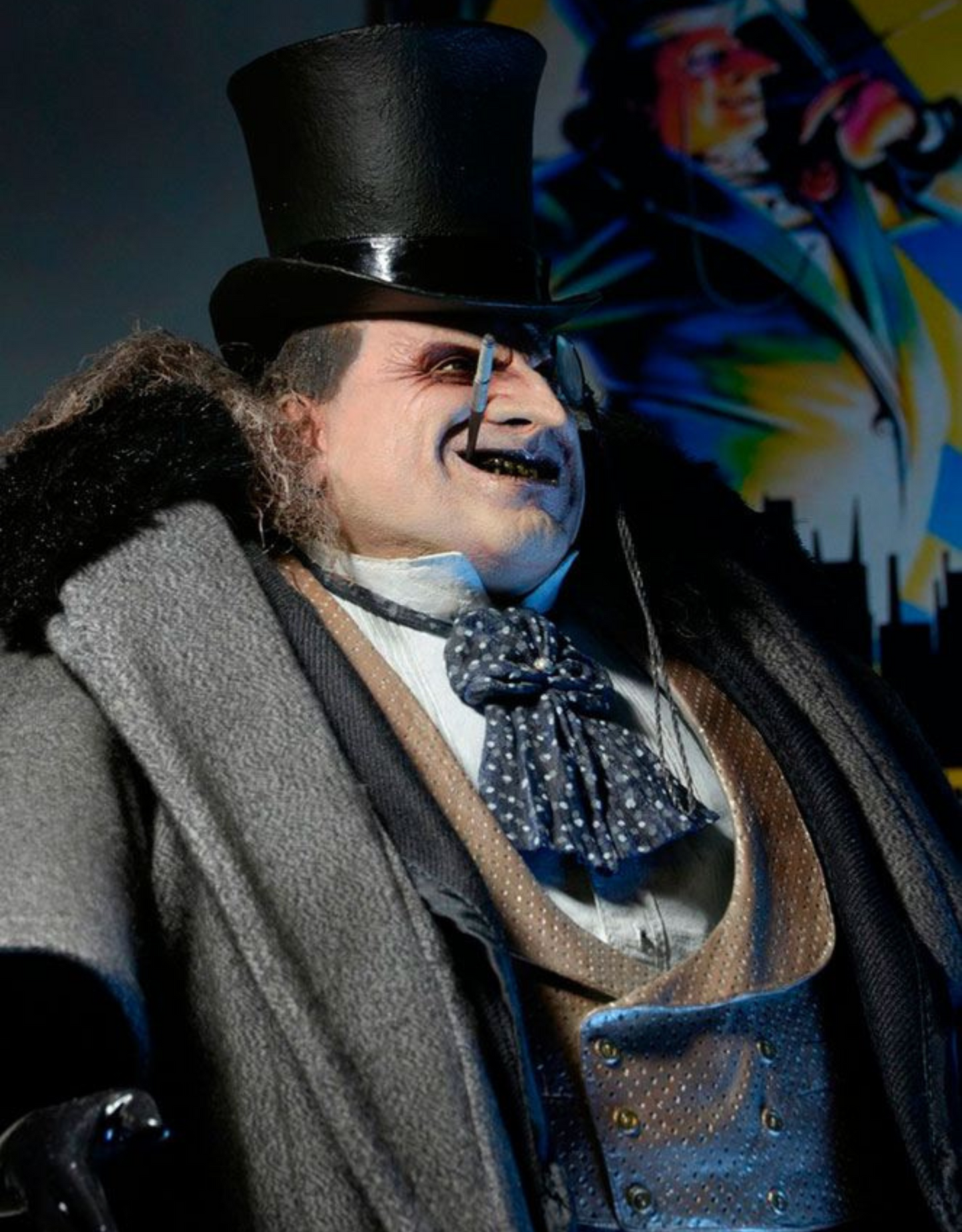 122025 - Batman (Le Défi) - Mayoral Pinguin (Danny DeVito) - Figurine Articulée Neca