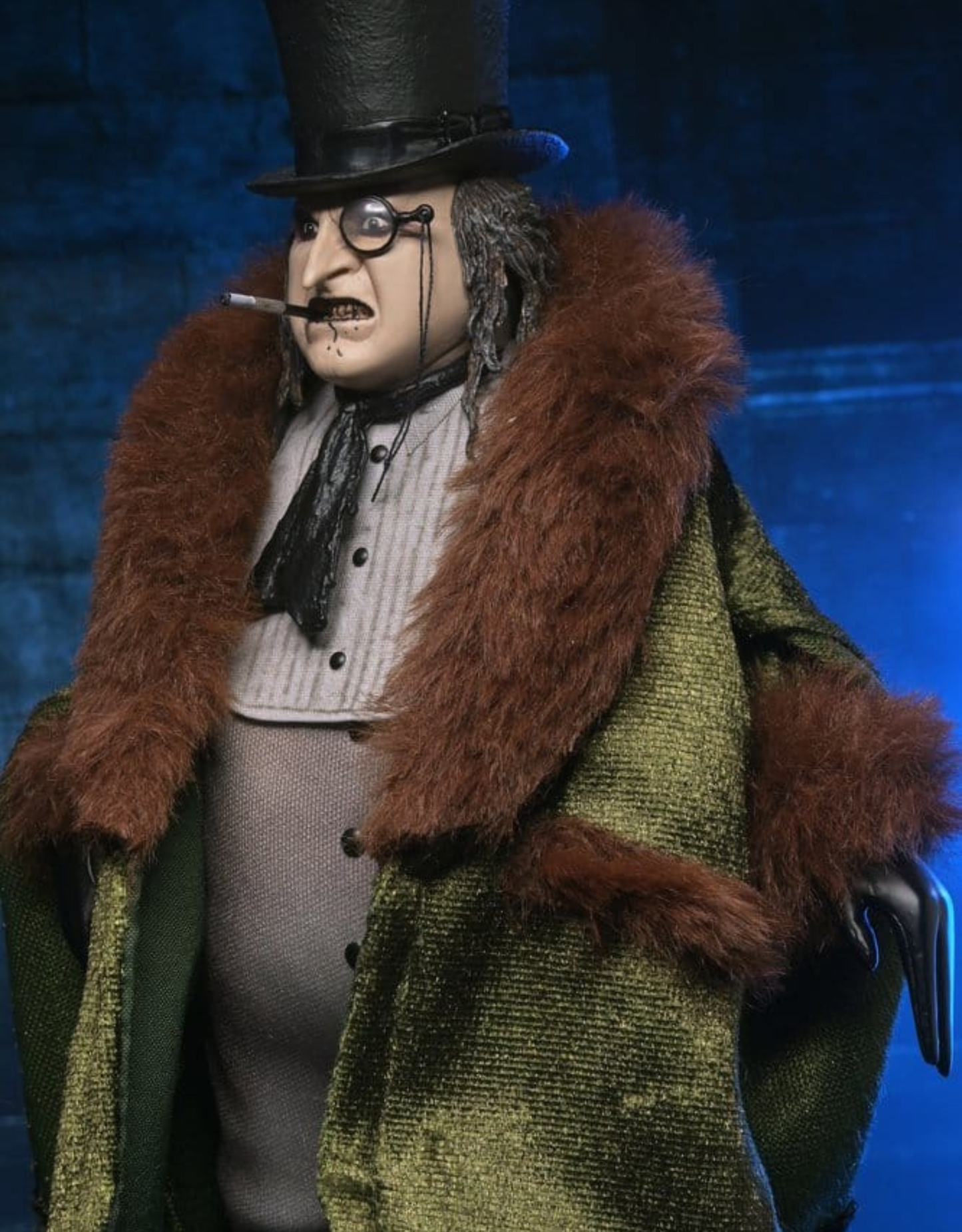 112026 - Batman Returns  - The Penguin 1992 (Clothed) - Figurine Articulée Neca