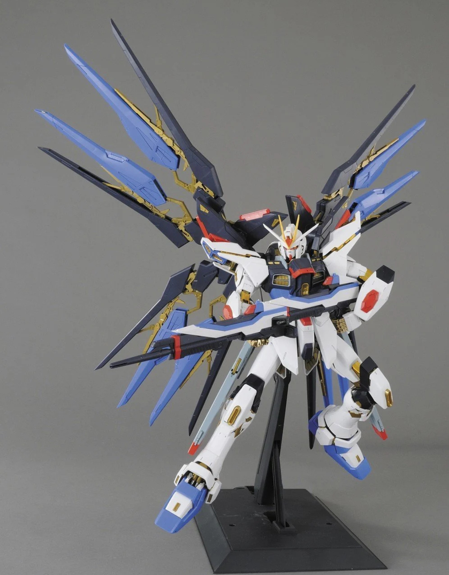 Gundam - PG 1/60 Strike Freedom Gundam - Gunpla