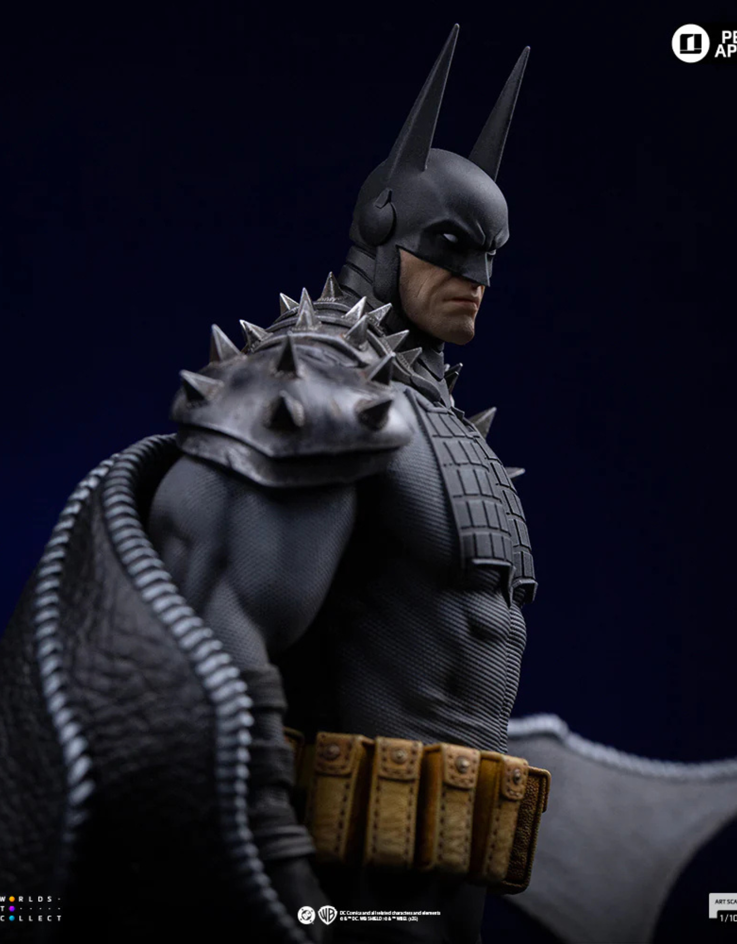 112026 - DC Comics - Batman Absolute - Statuette Iron Studio
