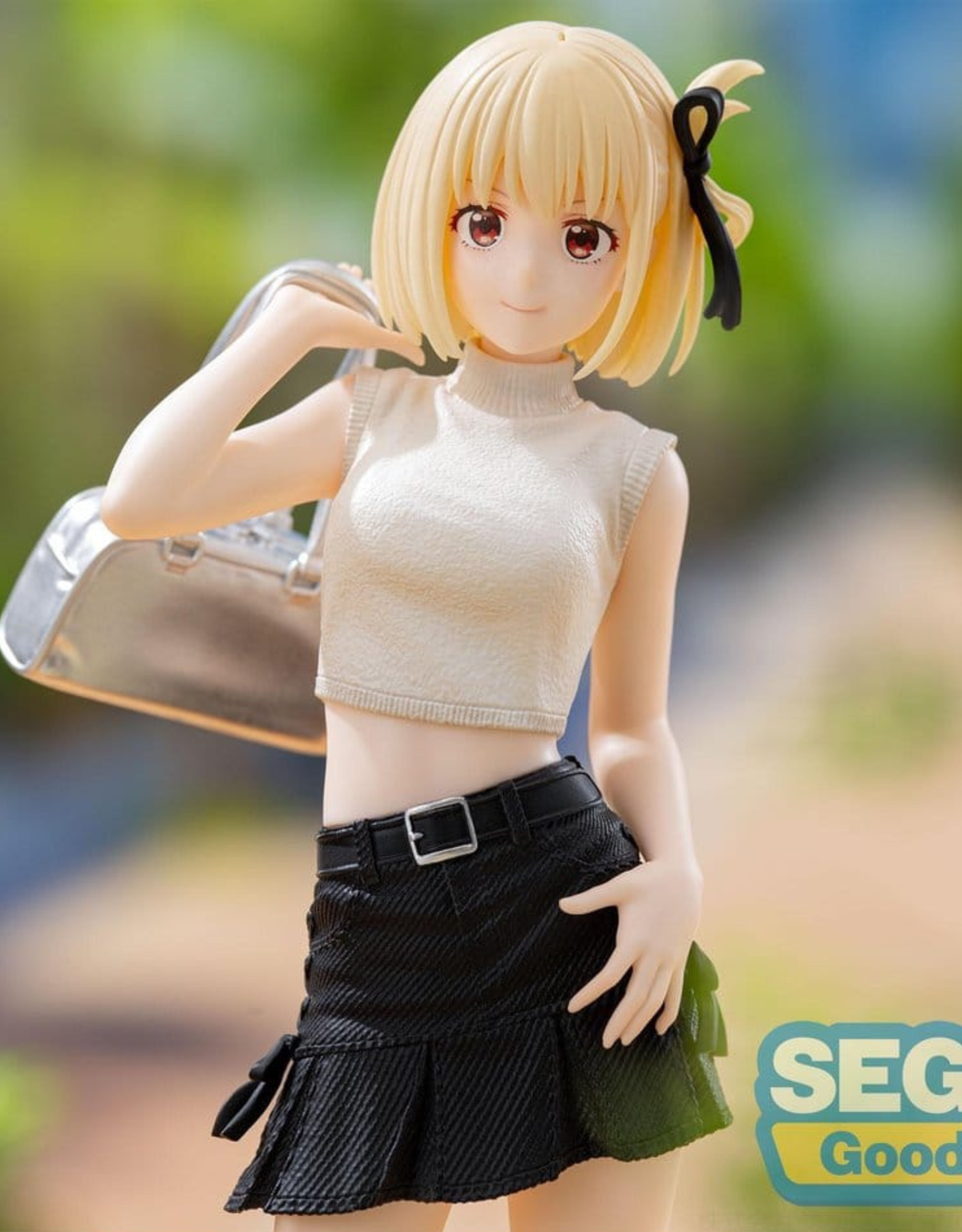 032027 - Lycoris Recoil - Chisato Nishikigi (Street Snap) - Figurine Taito