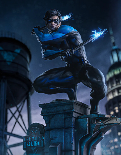 082026 - DC Comics - Nightwing - Statuette Iron Studio