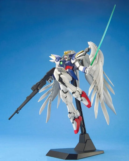 Gundam - MG 1/100 Wing Gundam Zero Custom - Gunpla