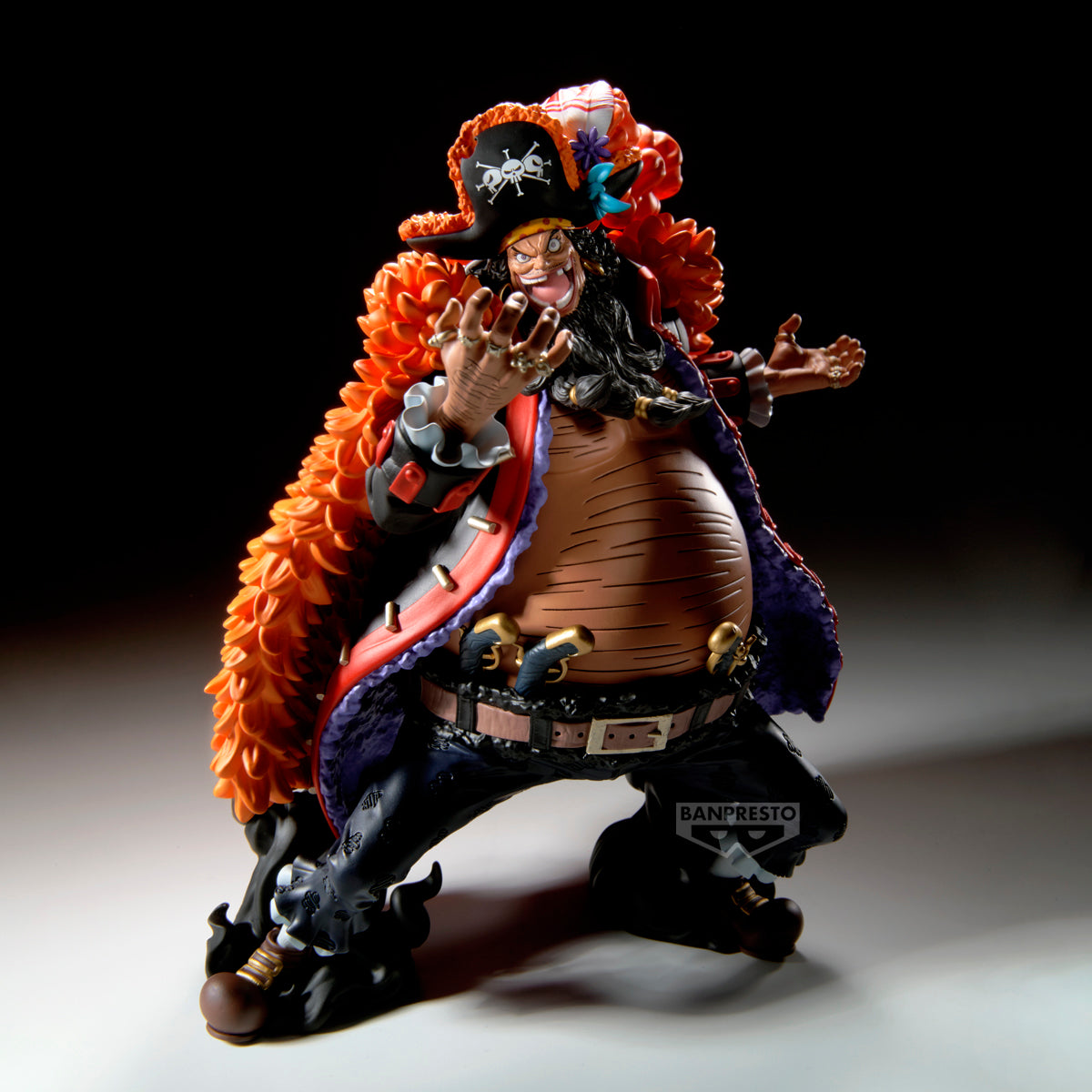 112026- ONE PIECE - Marshall D. Teach - Figurine Grandista 22cm