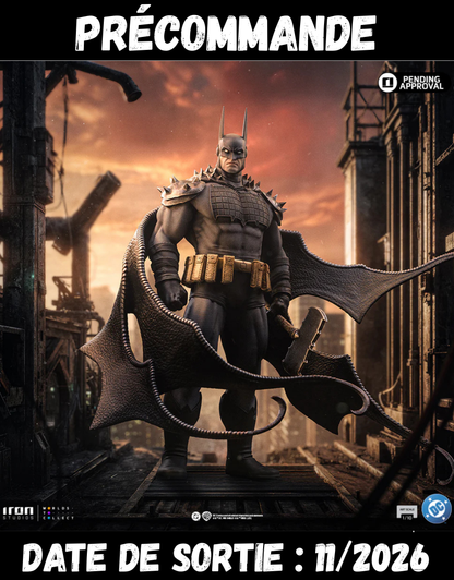 112026 - DC Comics - Batman Absolute - Statuette Iron Studio