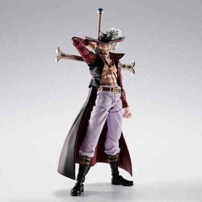 022026 - One Piece - Dracule Mihawk - Figurine Articulée S.H. FiguARTS
