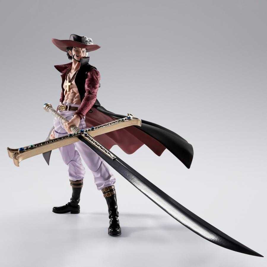 022026 - One Piece - Dracule Mihawk - Figurine Articulée S.H. FiguARTS