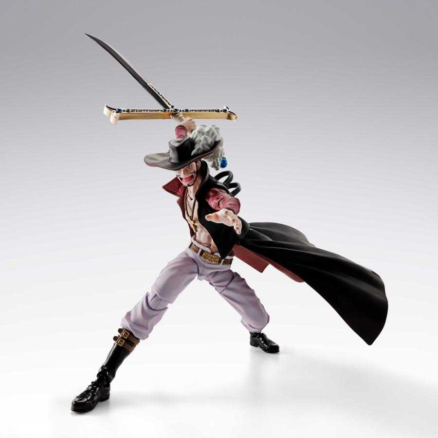 022026 - One Piece - Dracule Mihawk - Figurine Articulée S.H. FiguARTS