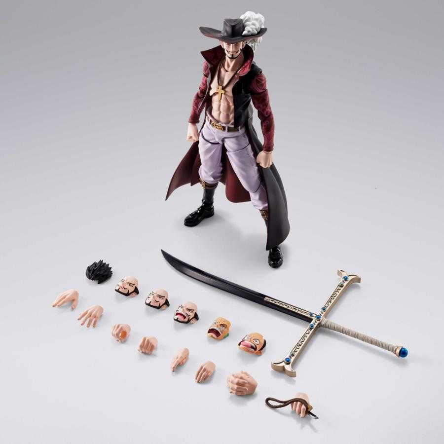 022026 - One Piece - Dracule Mihawk - Figurine Articulée S.H. FiguARTS