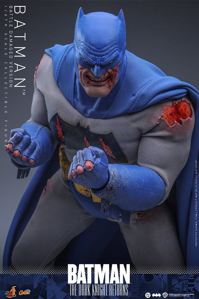 062027 - The Dark Knight Returns - Batman (Battle Damaged) – Figurine Articulée Hot Toys
