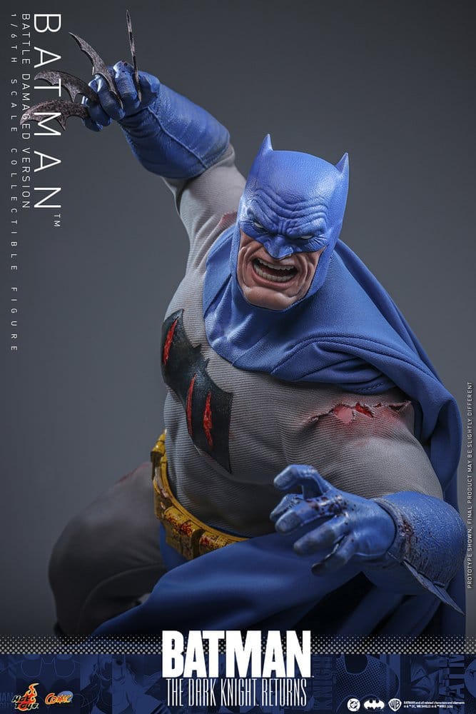 062027 - The Dark Knight Returns - Batman (Battle Damaged) – Figurine Articulée Hot Toys