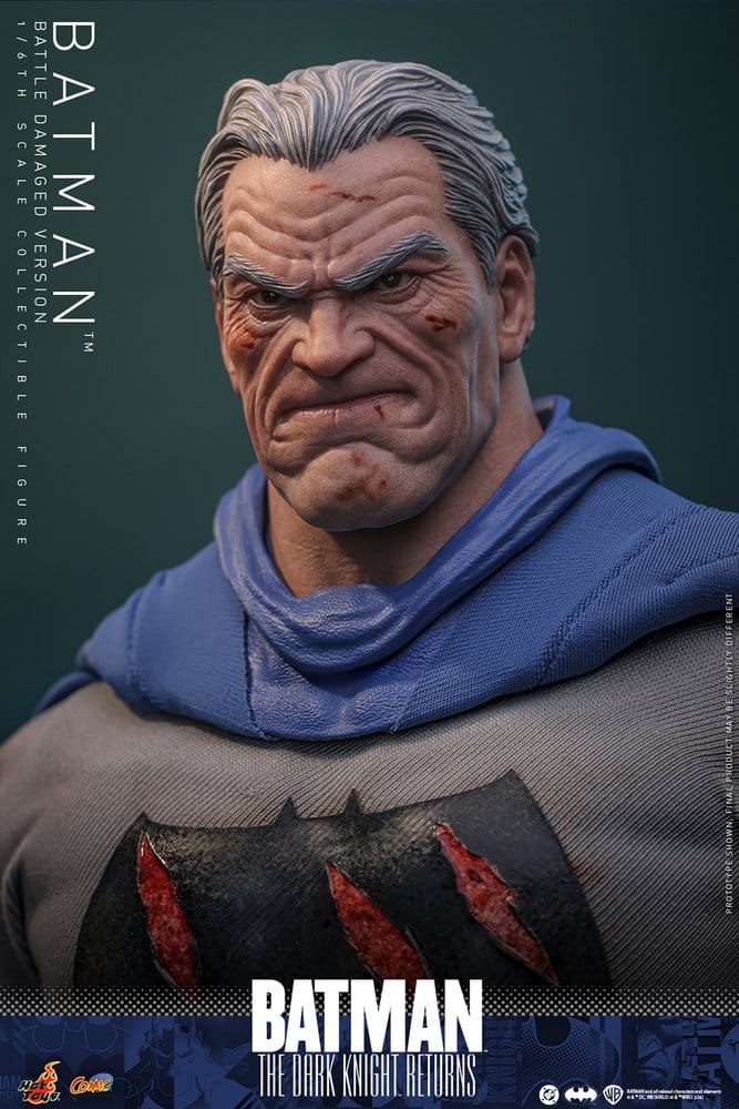 062027 - The Dark Knight Returns - Batman (Battle Damaged) – Figurine Articulée Hot Toys