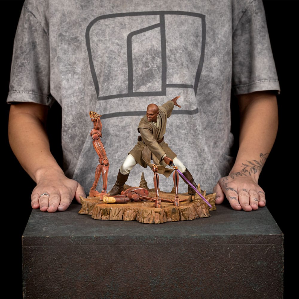 052026 - Star Wars - Mace Windu - Statuette Iron Studio