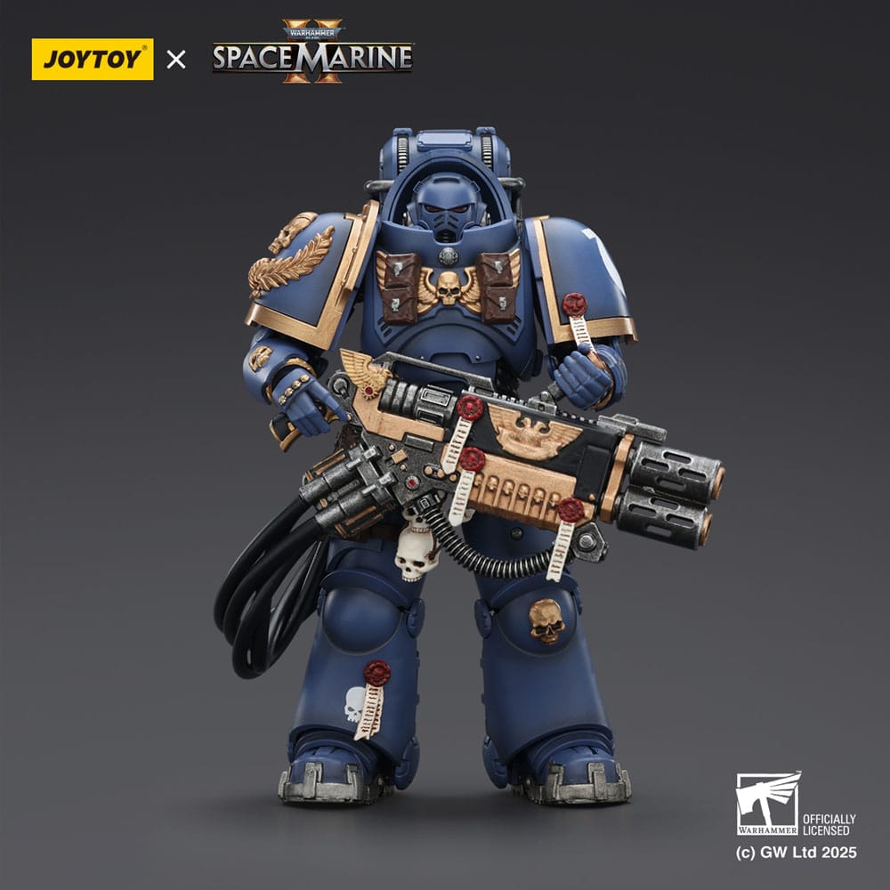 032026 - Warhammer 40k : Space Marine 2 - Ultramarines Heavy Artificer Armor with Relic Multi-Melta - Figurine Articulée Joytoy