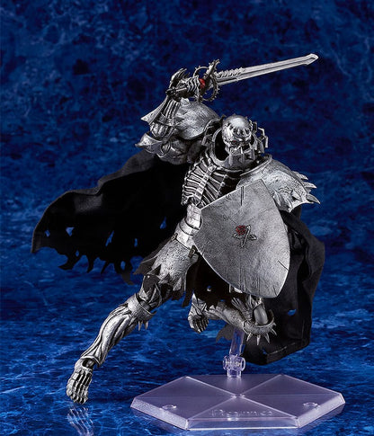 122025 - Berserk - Skull Knight - Figurine Articulée Max Factory