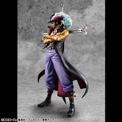 Sur Commande - One Piece - Hawk Eye Dracule Mihawk Ver.R - Statuette Megahouse