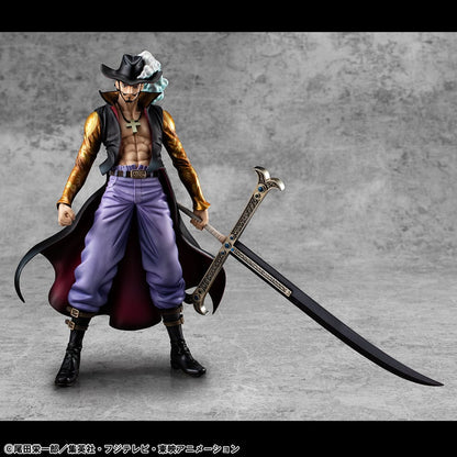 Sur Commande - One Piece - Hawk Eye Dracule Mihawk Ver.R - Statuette Megahouse